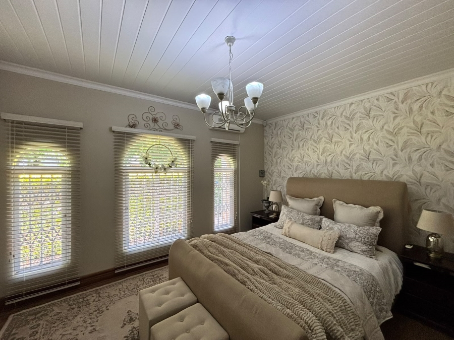 4 Bedroom Property for Sale in Grimbeeck Park North West